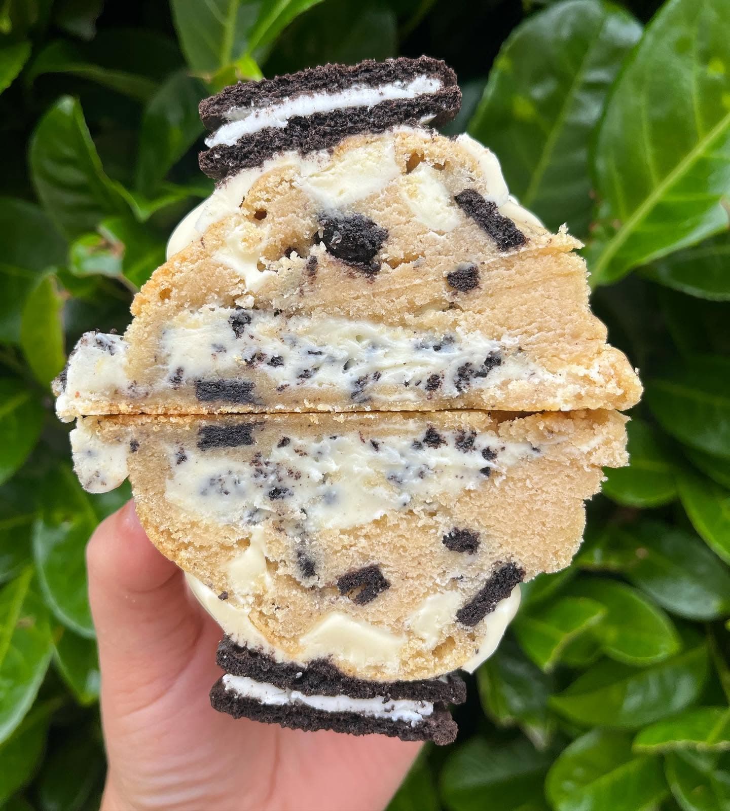 Second Oreo deluxe stuffed cookie photo showing the filled centre